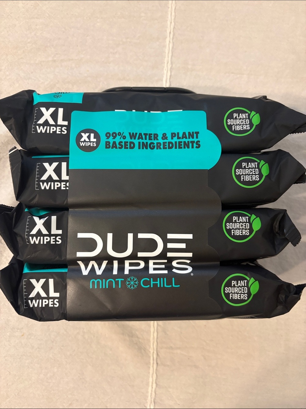 Mint Chill XL Body Wipes - Black/Teal